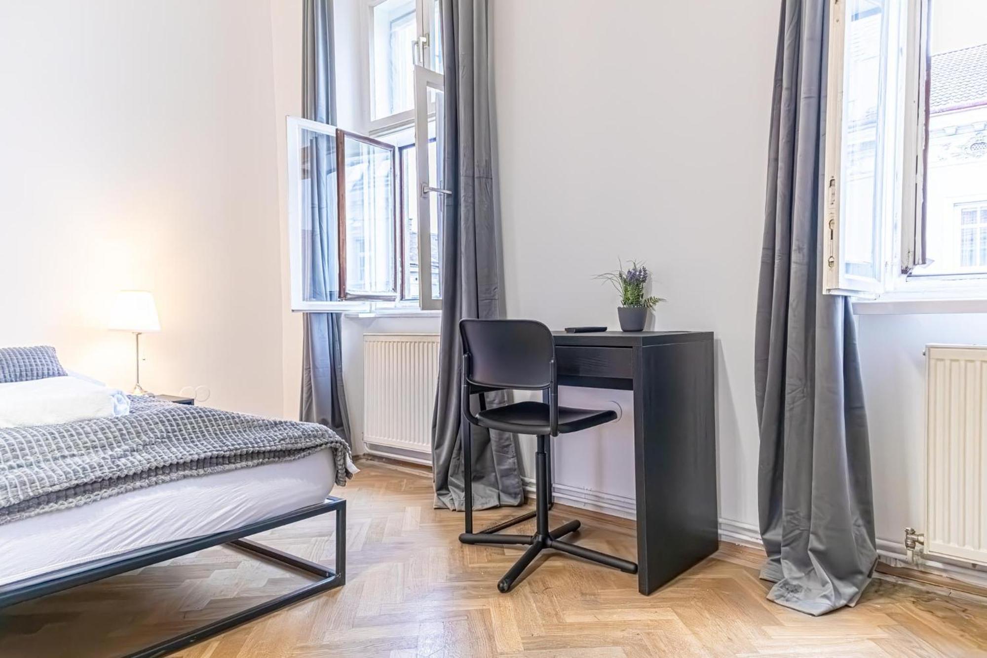 Spacious 2Br Apt -Near Wiener Stadthalle Burggassewiener Well Located Ngoại thất bức ảnh