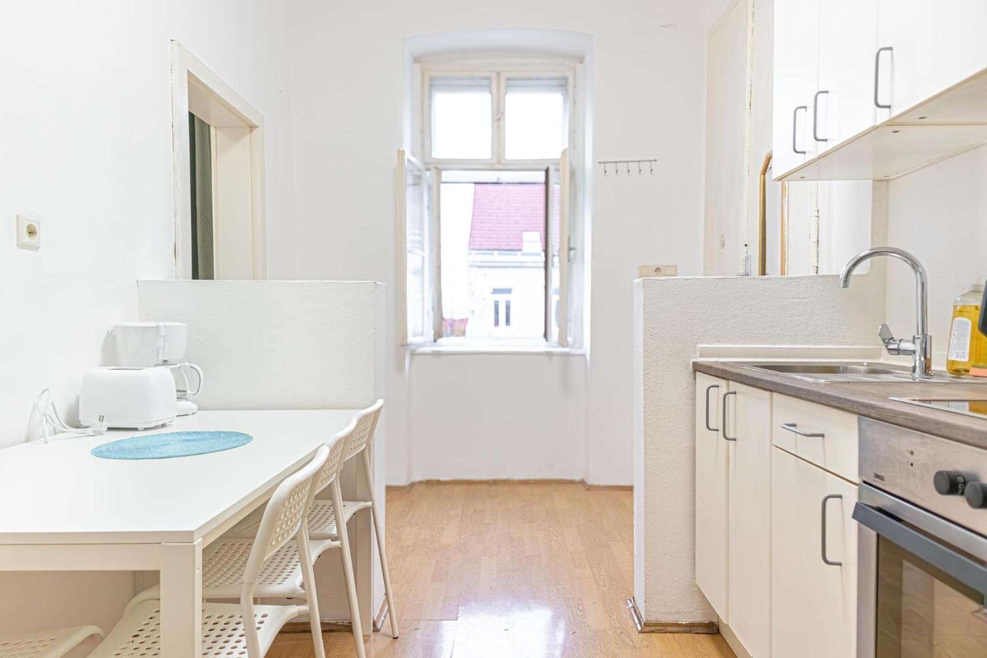 Spacious 2Br Apt -Near Wiener Stadthalle Burggassewiener Well Located Ngoại thất bức ảnh